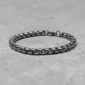 Box chain bracelet in polished silver